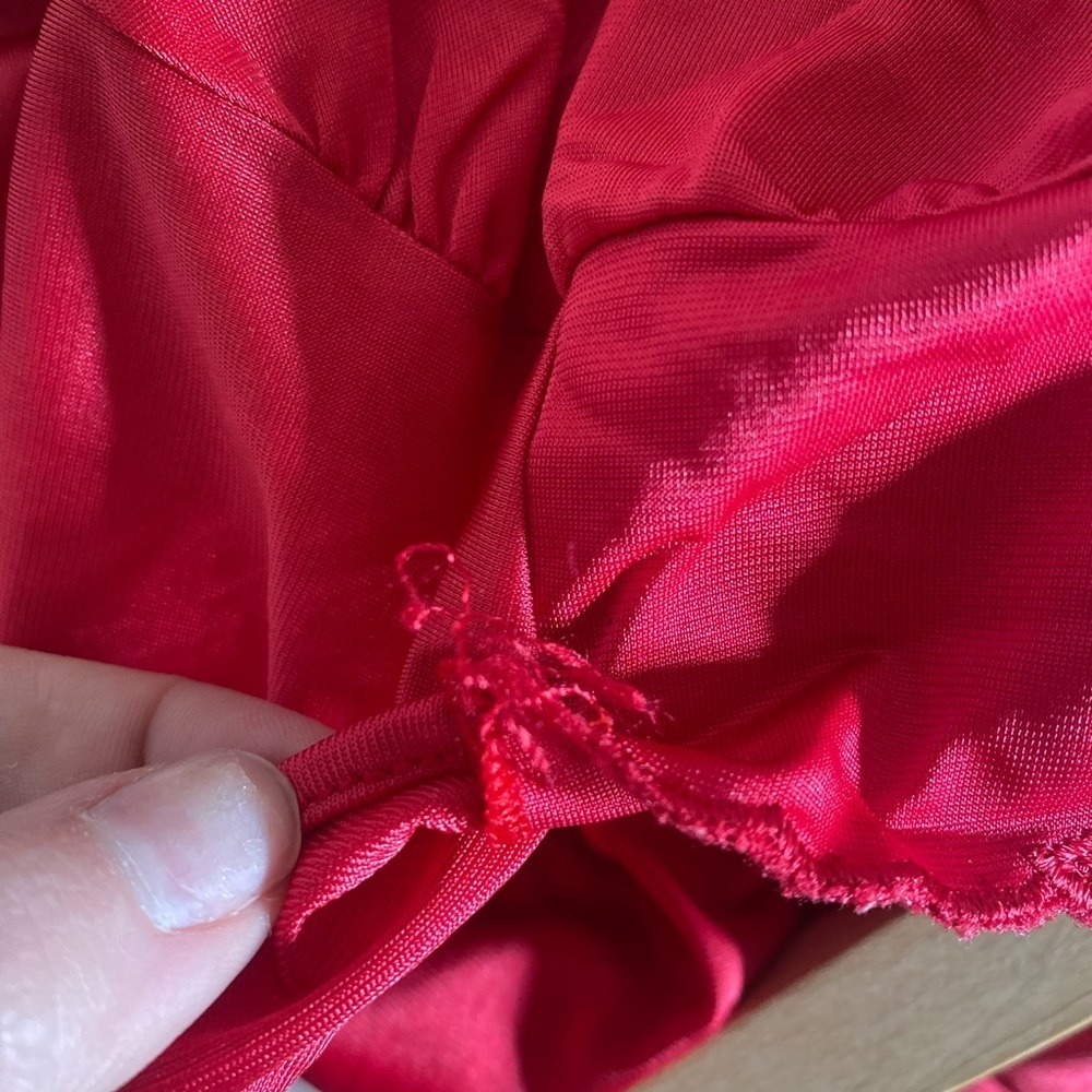 Vintage ShadowLine Red Button Up Robe - Picture 7 of 8